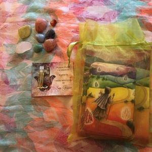 Chakra wisdom oracle